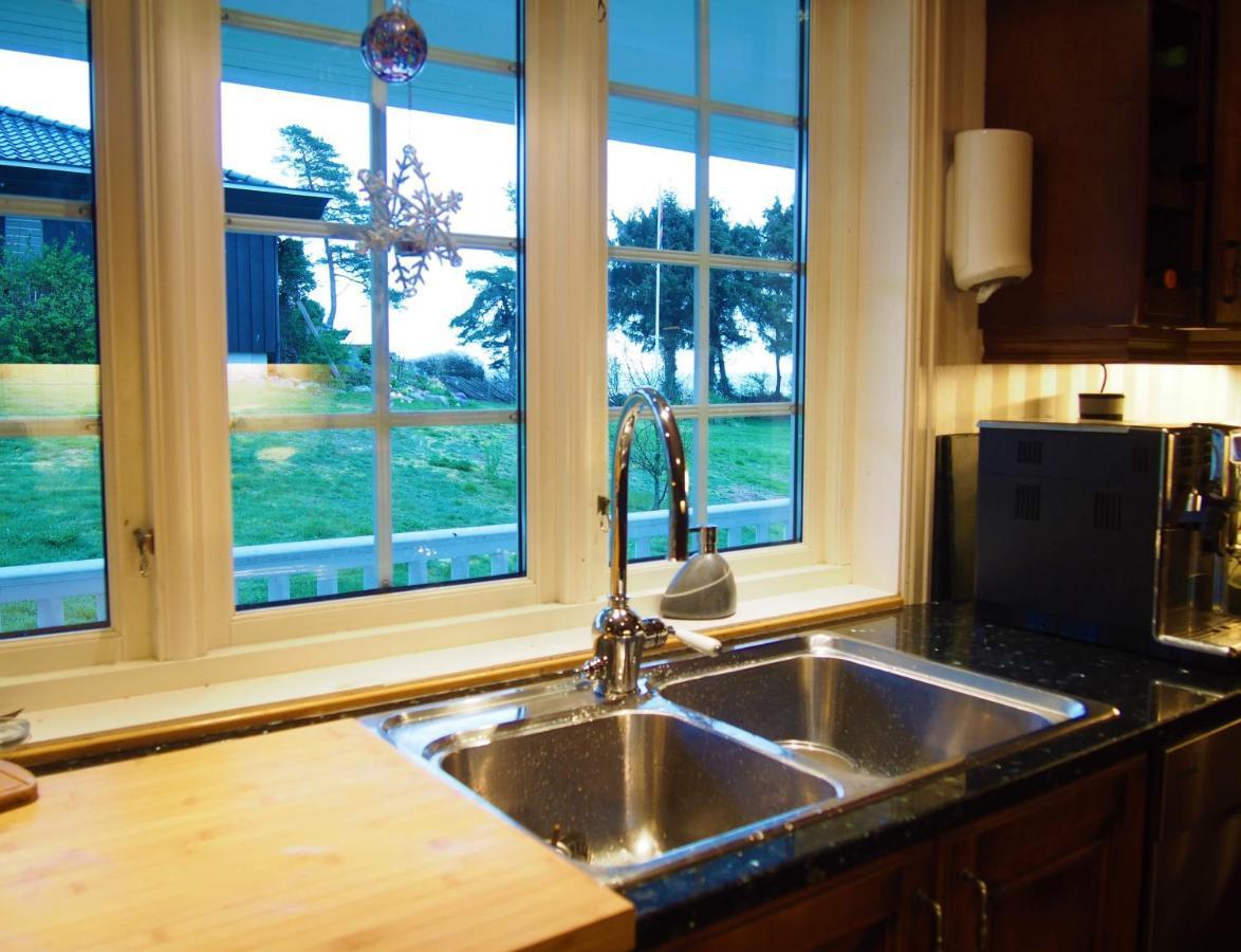 Beach Front Villa In Tonsberg Norway Only July 20-25 Exterior photo