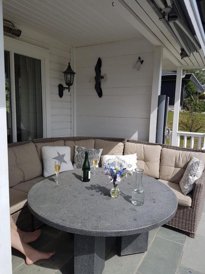 Beach Front Villa In Tonsberg Norway Only July 20-25 Exterior photo