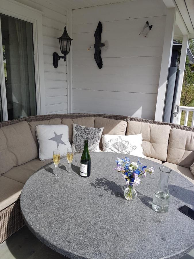 Beach Front Villa In Tonsberg Norway Only July 20-25 Exterior photo